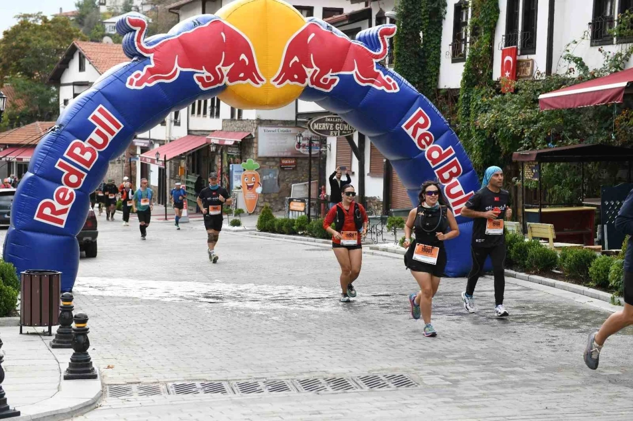 Beypazarı’nda Uluslararası Ultra Trail koşusunun ilk günü tamamlandı

