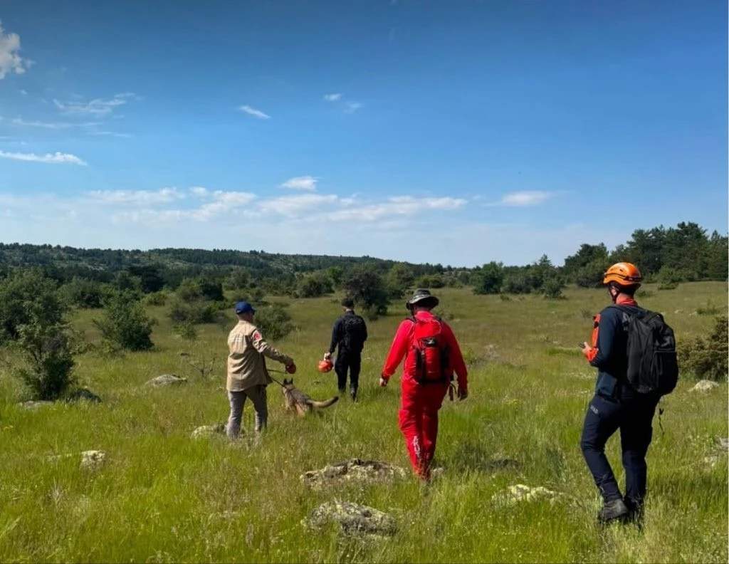 Beypazarı&rsquo;ndaki arama &ccedil;alışmalarına Eskişehir&rsquo;den katılan ekipler d&ouml;nd&uuml;
