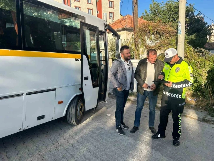 Beyşehir&rsquo;de okul servis ara&ccedil;ları denetlendi
