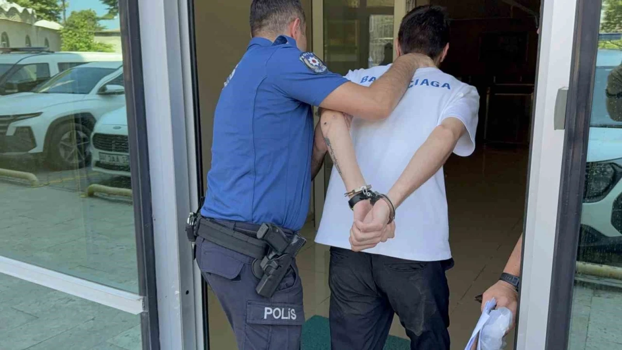 Bı&ccedil;aklı kavganın zanlısı adliyeye sevk edildi
