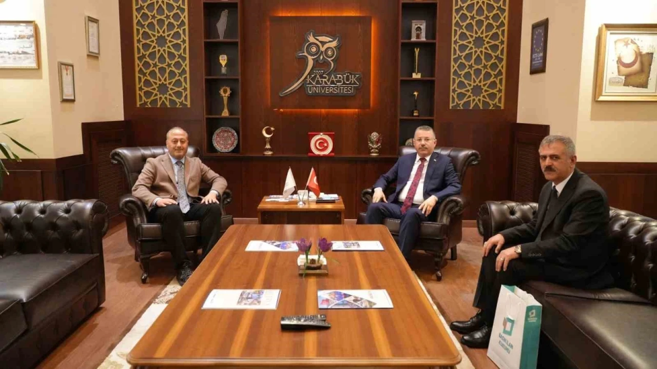 BİK Ankara B&ouml;lge M&uuml;d&uuml;r&uuml; &Ccedil;elik&rsquo;ten Rekt&ouml;r Kırışık&rsquo;a ziyaret
