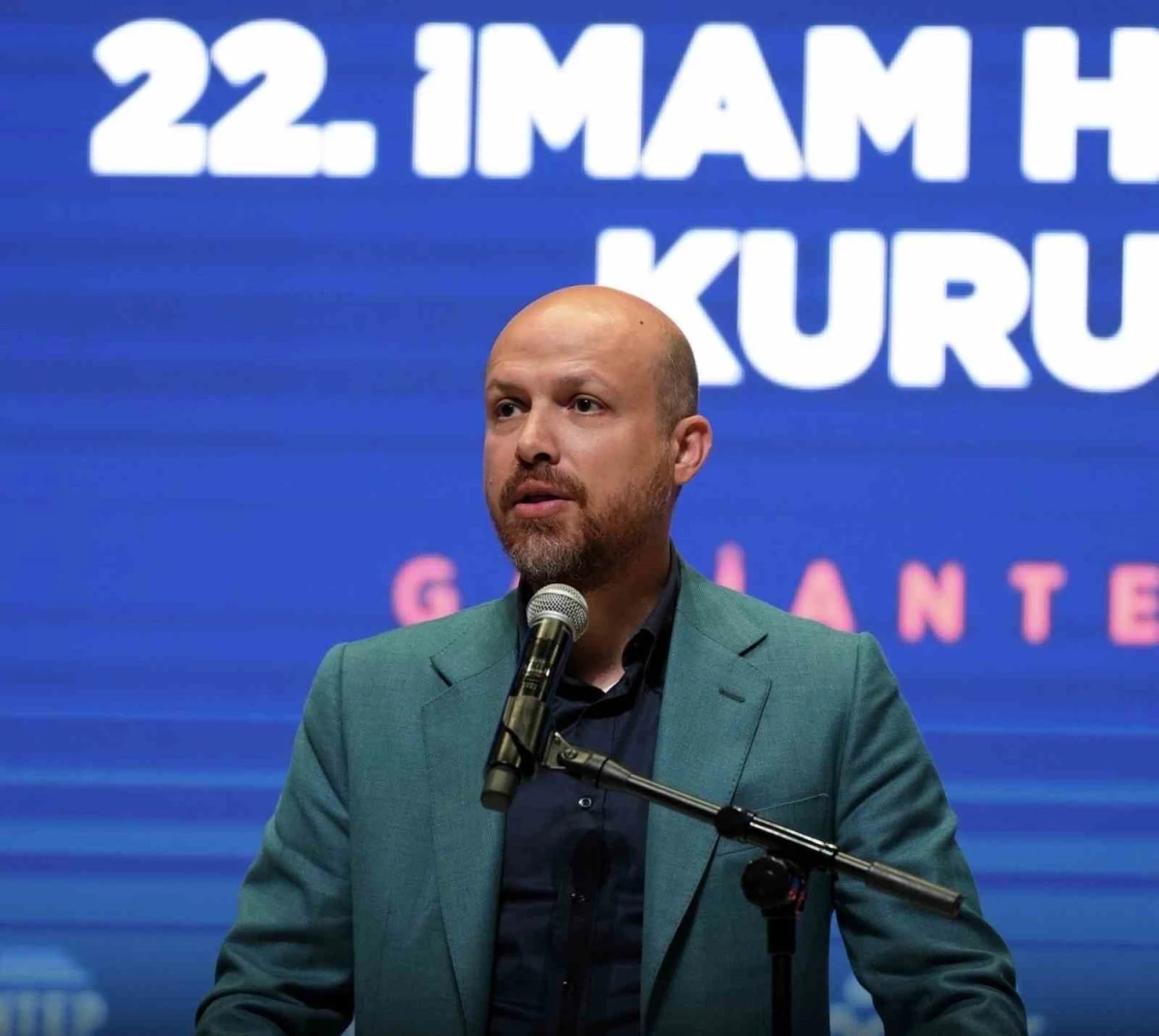 Bilal Erdoğan: &quot;İmam hatip okulları bütün eğitim türlerine öğrenci yetiştiren okullar oldu&quot;
