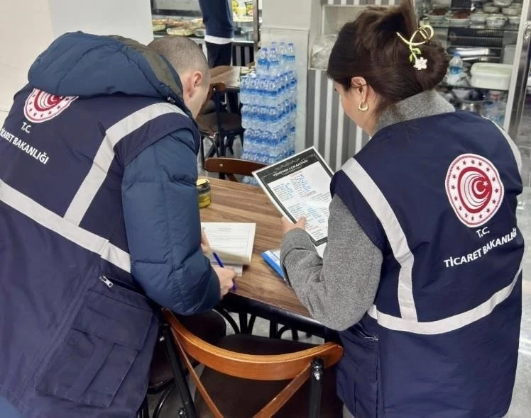 Bilecik’te 135 market ürünü denetlendi
