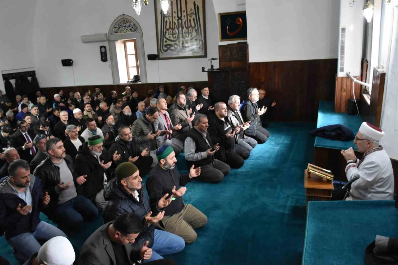 Bilecik&rsquo;te 6 Şubat deprem şehitleri i&ccedil;in Mevlid-i Şerif okundu
