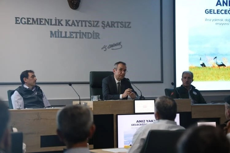 Bilecik&rsquo;te bi&ccedil;erd&ouml;ver kontrolleri ve anız yangınları masaya yatırıldı

