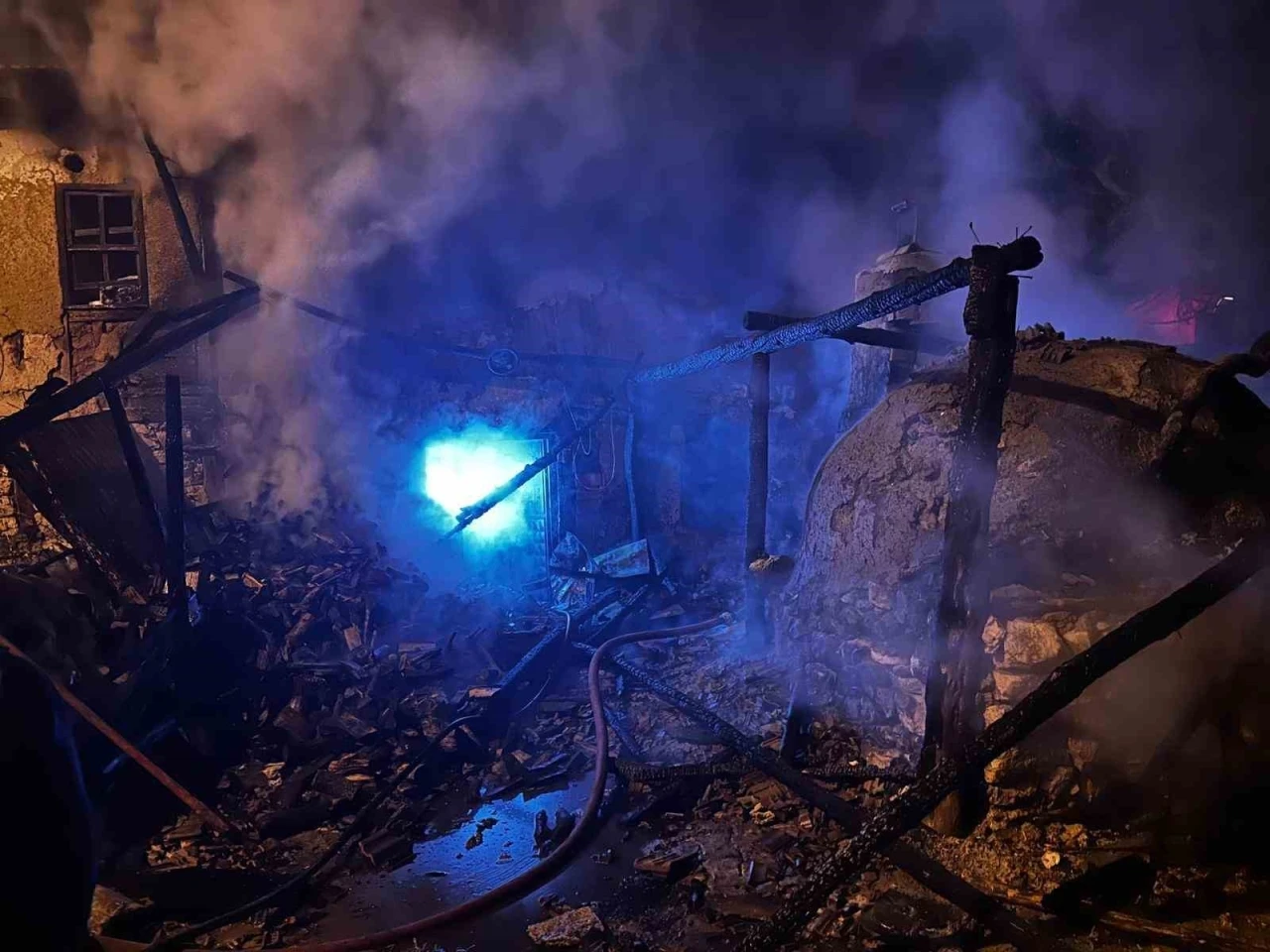 Bilecik&rsquo;te &ccedil;ıkan yangın korkuttu
