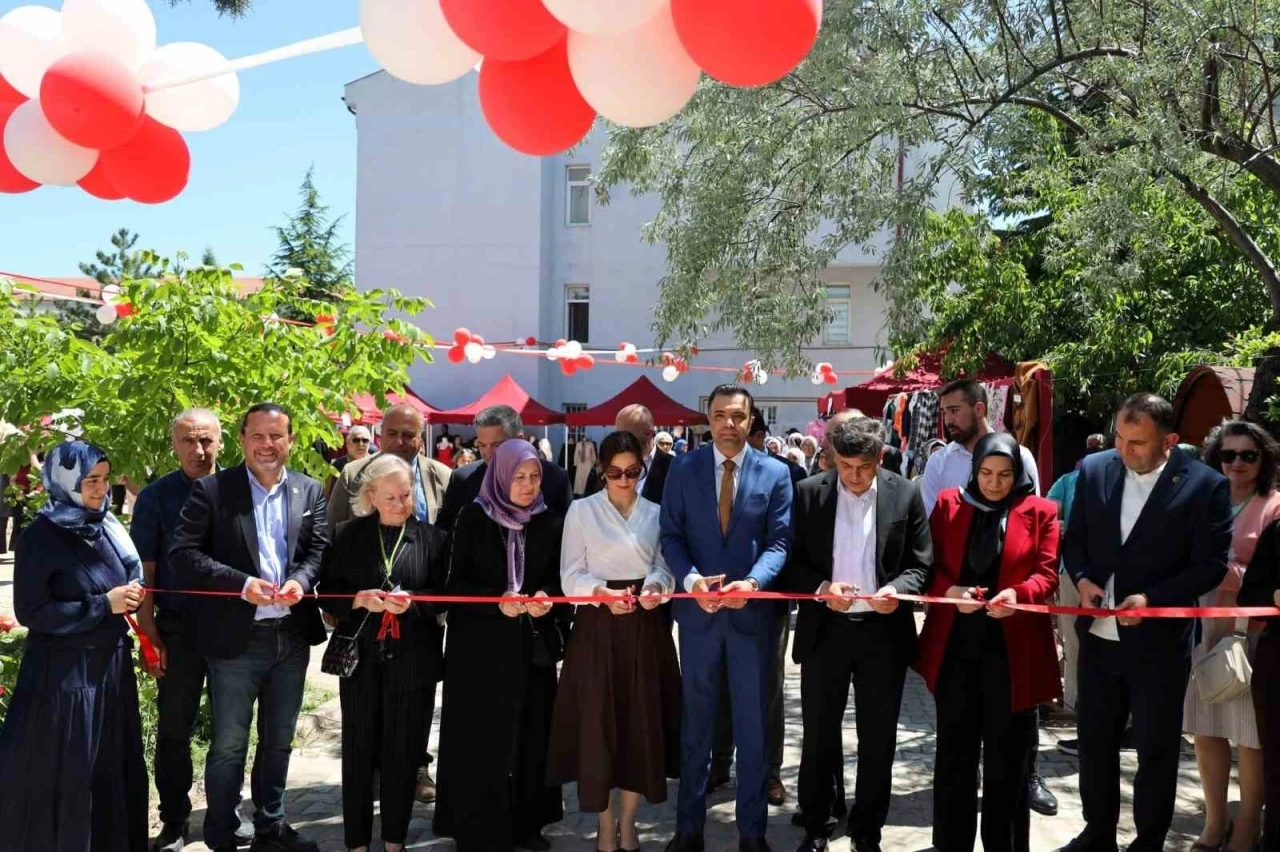 Bilecik&rsquo;te el emeği &uuml;r&uuml;nler beğeni topladı
