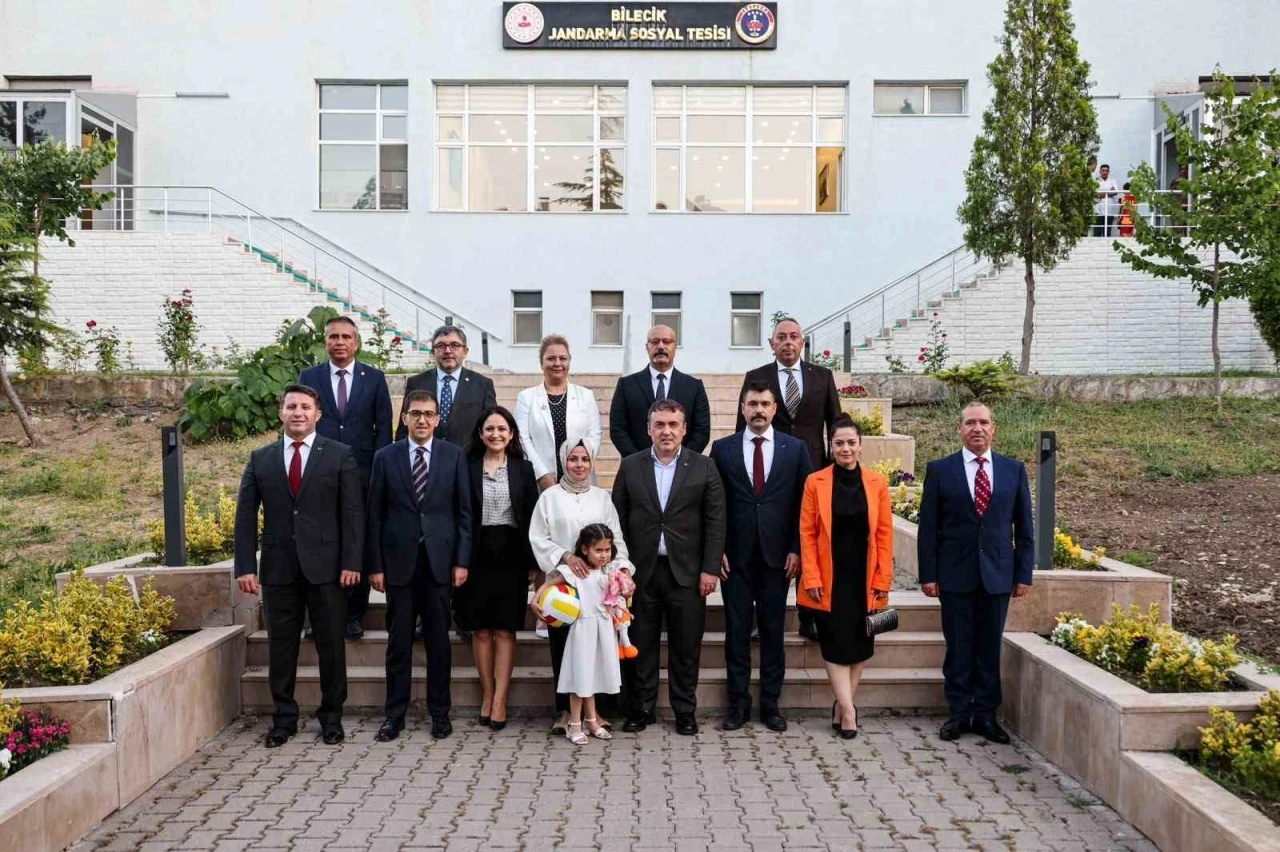 Bilecik&rsquo;te g&ouml;rev değişimi &ouml;ncesi veda programı d&uuml;zenlendi

