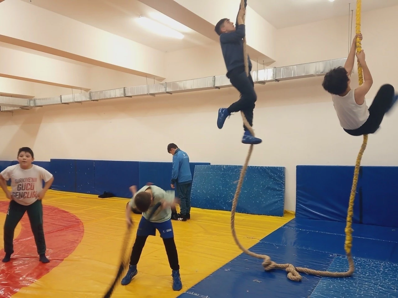 Bilecik&rsquo;te g&uuml;reş antrenmanları s&uuml;r&uuml;yor
