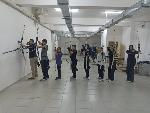 Bilecik&rsquo;te ok&ccedil;uluk &ccedil;alışmaları yoğun tempoyla s&uuml;r&uuml;yor
