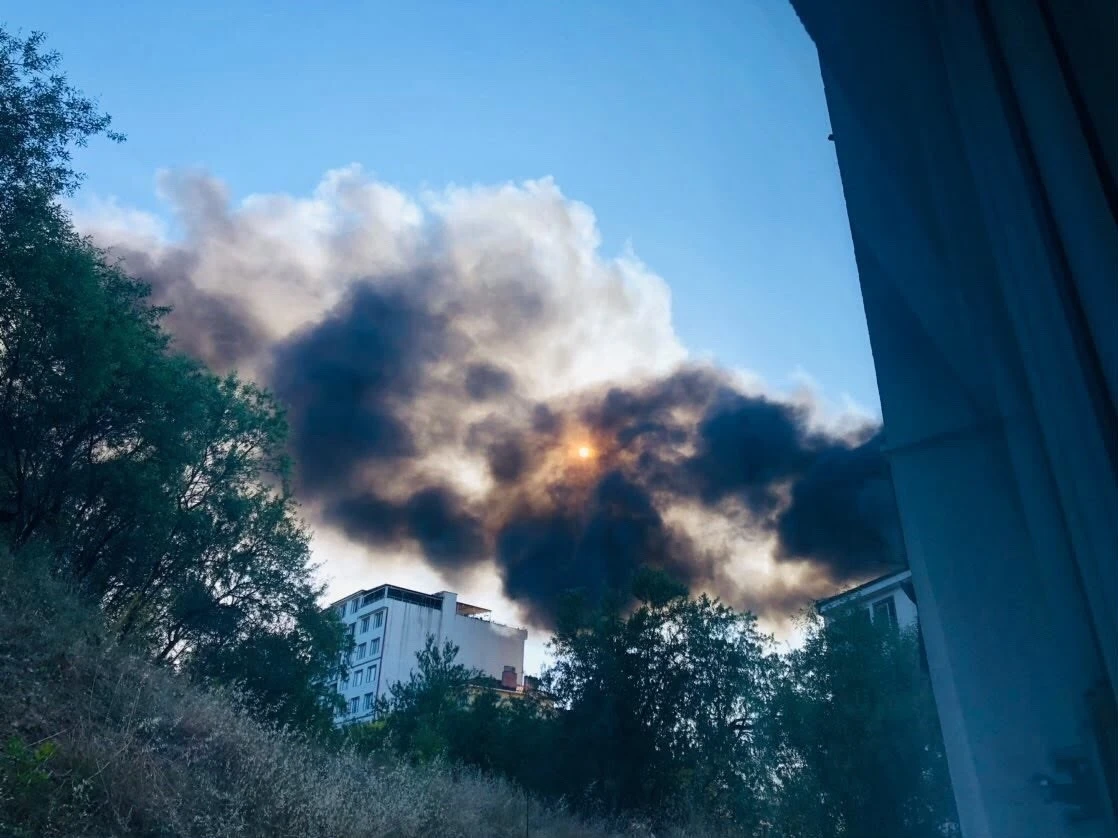 Bilecik&rsquo;te ot yangını depoya sı&ccedil;radı, faciadan d&ouml;n&uuml;ld&uuml;
