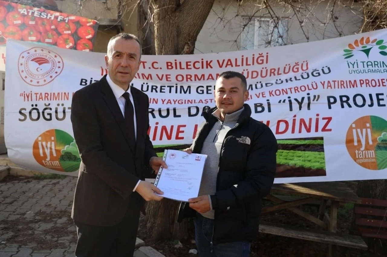 Bilecik&rsquo;te "Marul Daha Bi&rsquo; İyi" Projesi ile &uuml;retim tescillendi
