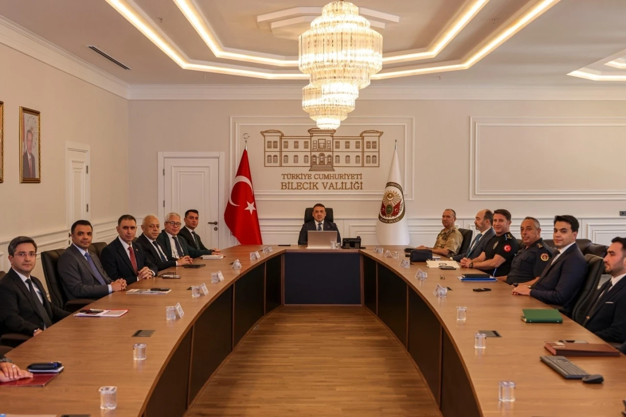 Bilecik&rsquo;te ter&ouml;rden trafiğe g&uuml;venlik g&uuml;ndemi değerlendirildi
