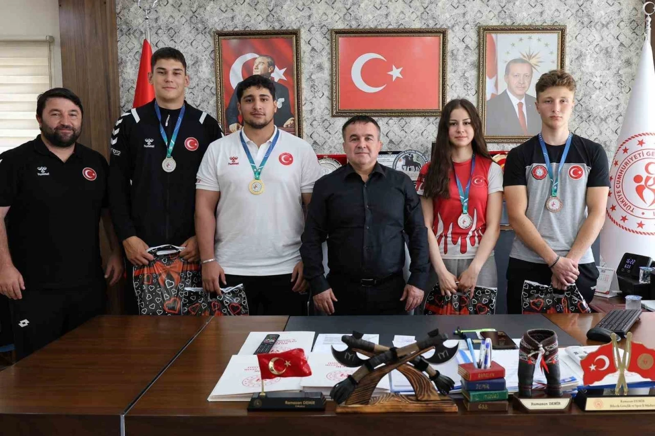 Bilecikli sporcular T&uuml;rkiye Şampiyonası&rsquo;nda dereceler elde etti
