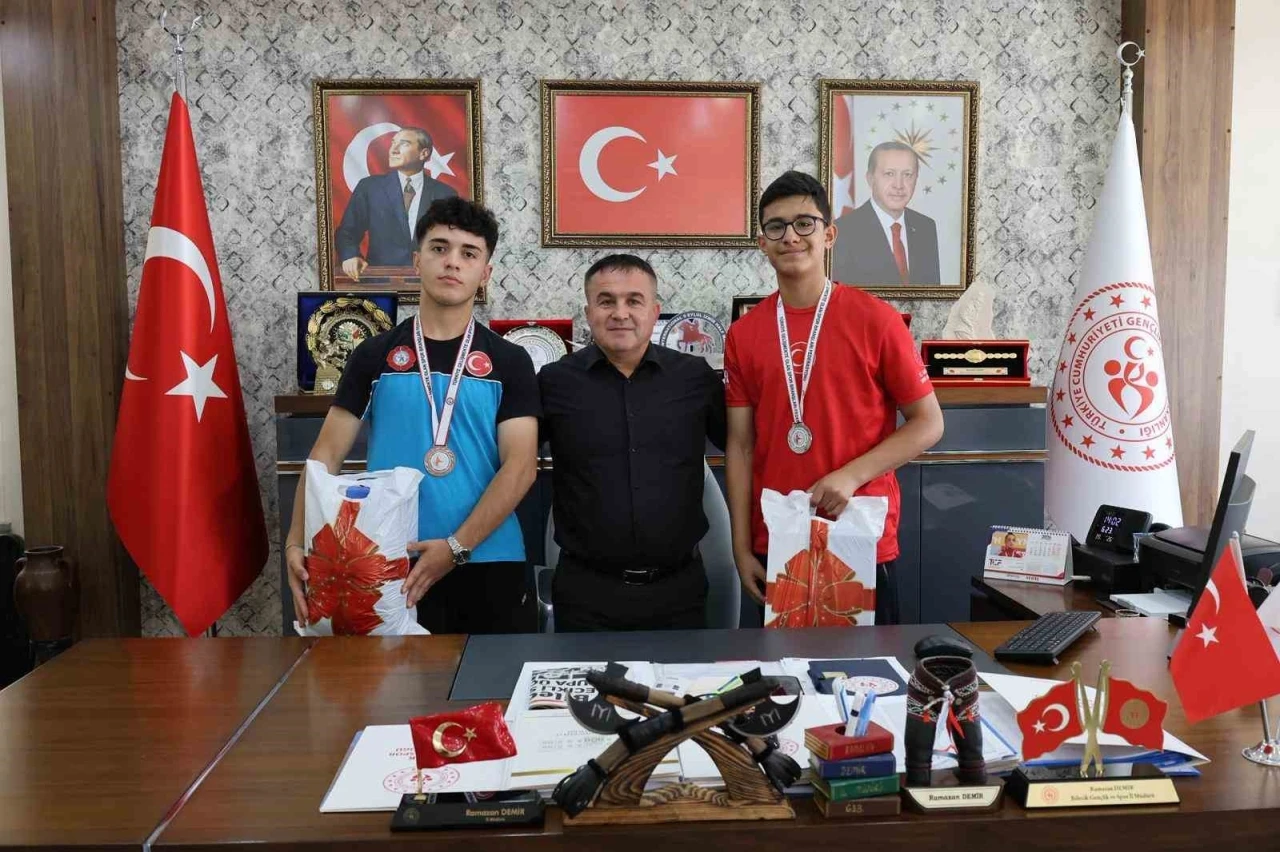 Bilecikli sporculardan gururlandıran T&uuml;rkiye derecesi

