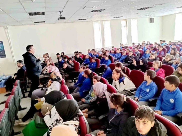 Bilim S&ouml;yleşileri başladı
