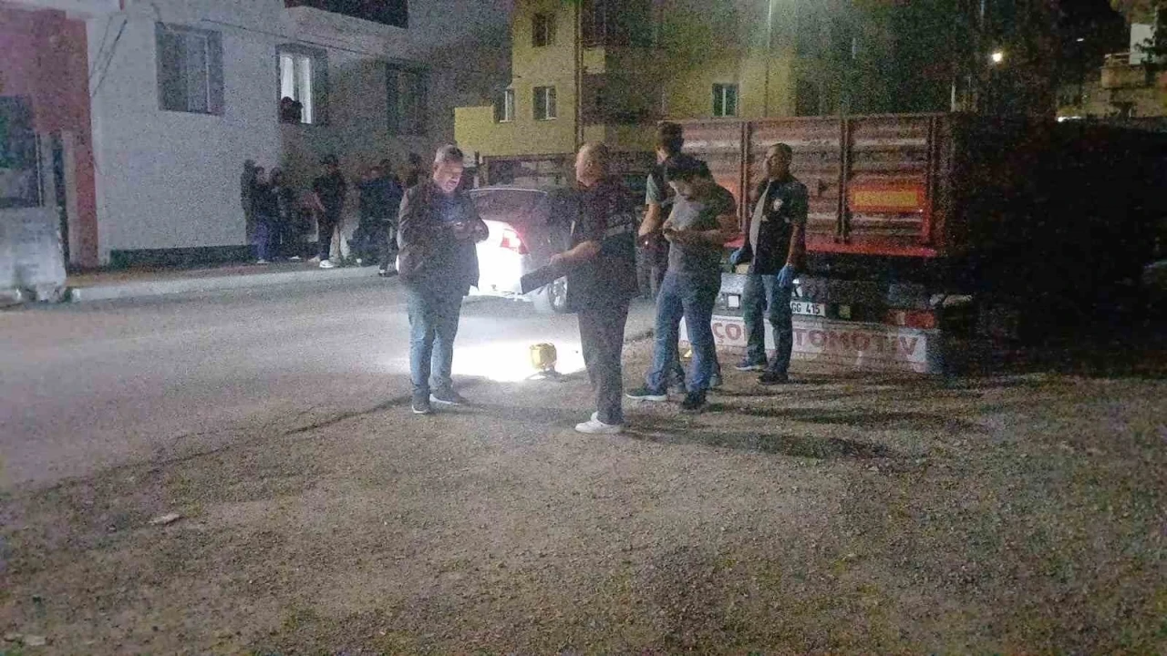 Binayı kurşunlayıp kayıplara karıştılar
