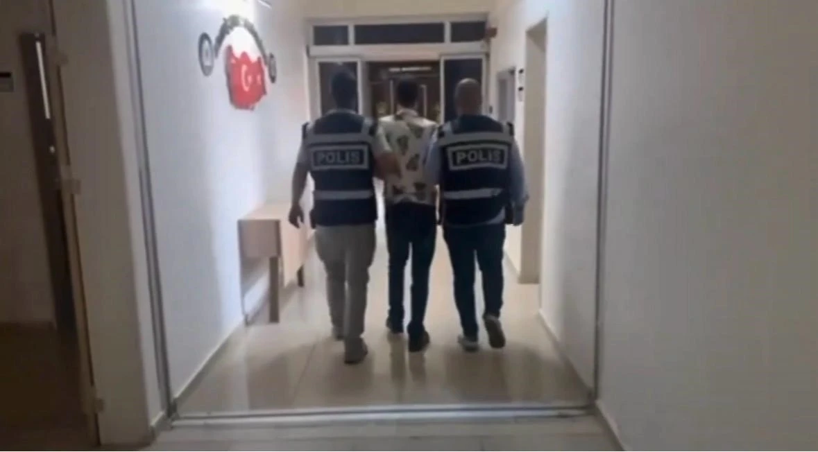 Bing&ouml;l&rsquo;de 20 yıl kesinleşmiş hapis cezası bulunan firari yakalandı
