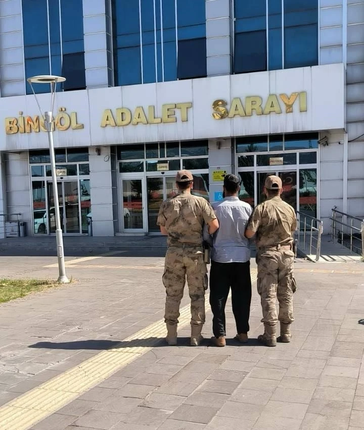 Bingöl’de aranan 2 şüpheli yakalandı
