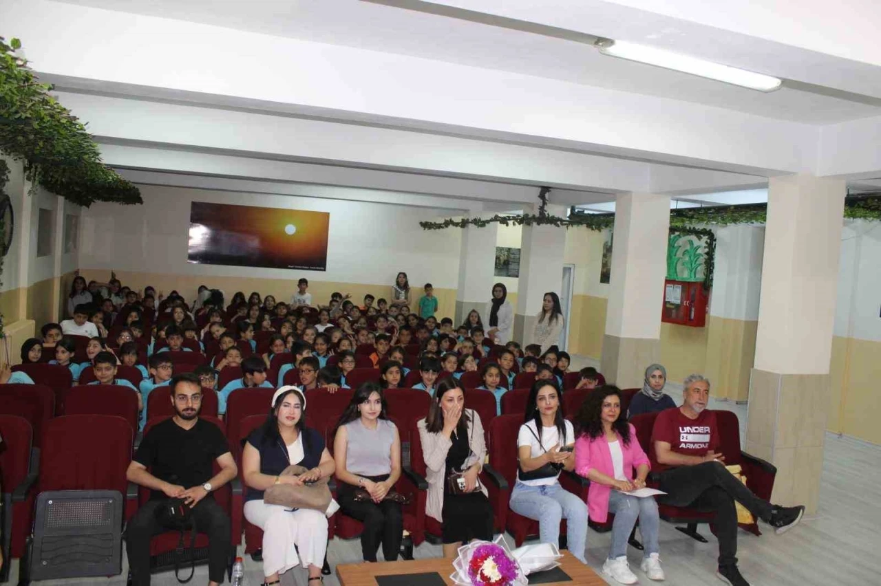 Bingöl’de ilkokul öğrencilerine ’deprem gerçeği’ söyleşisi
