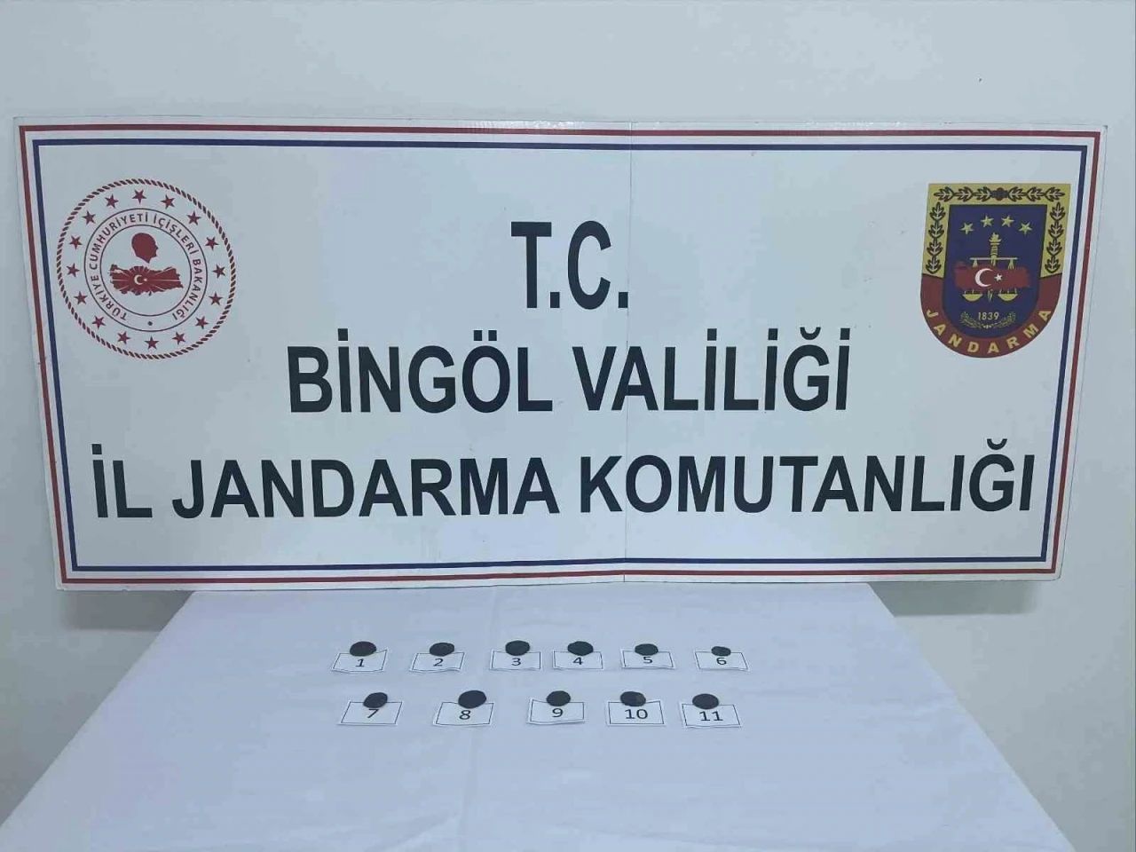 Bingöl’de jandarmanın dikkati tarihi eser kaçakçılığını önledi
