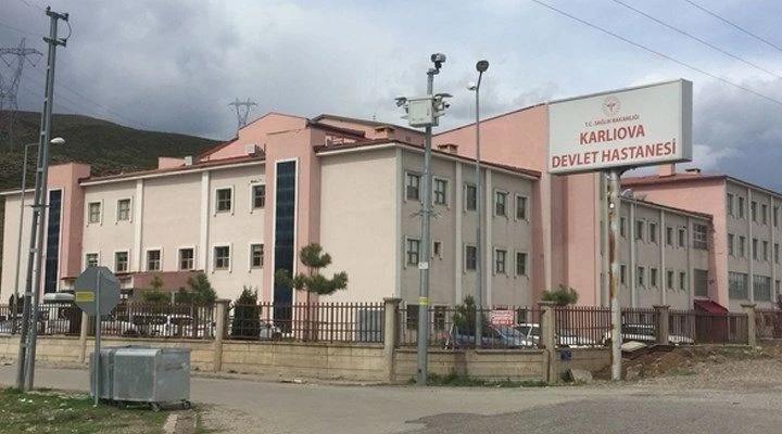 Bingöl’de otomobil yayalara çarptı: 1 ölü 1 yaralı
