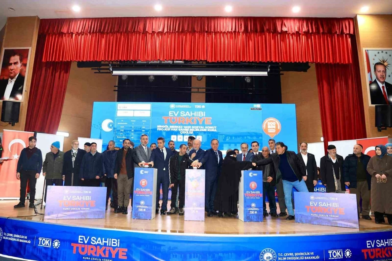 Bing&ouml;l&rsquo;de TOKİ sosyal konutların kurası &ccedil;ekildi
