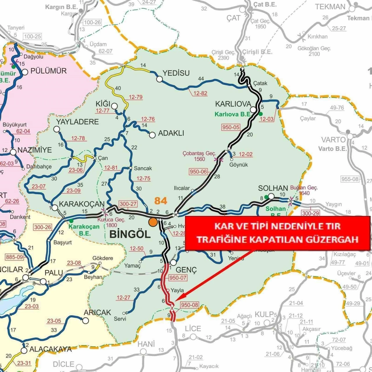 Bing&ouml;l-Diyarbakır karayolu tır trafiğine kapatıldı
