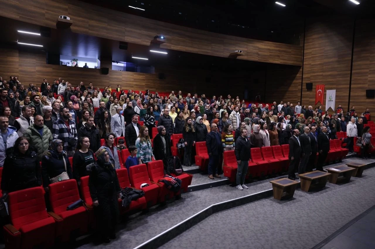 Binlerce öğrenci ve öğretmen afet farkındalık eğitimi aldı