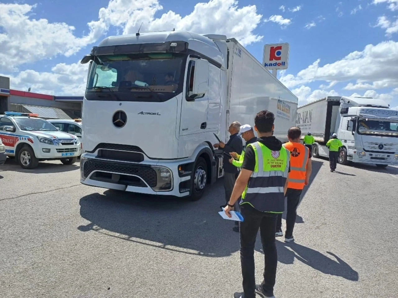 Bir yılda 285 bin ara&ccedil; kontrol edildi
