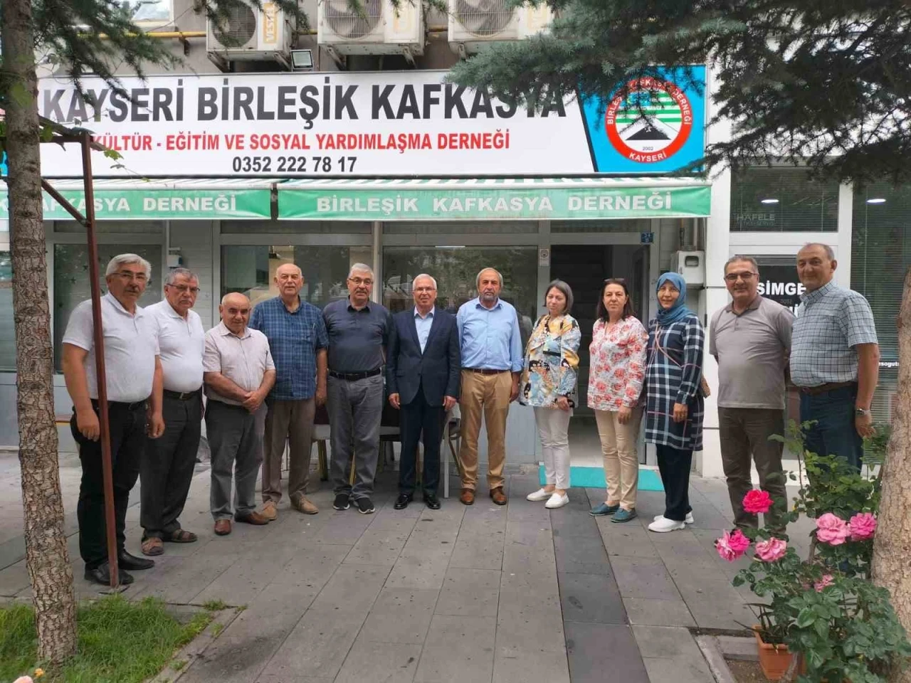 Birleşik Kafkasya Derneği’nden Kaymakam Dönmez’e veda
