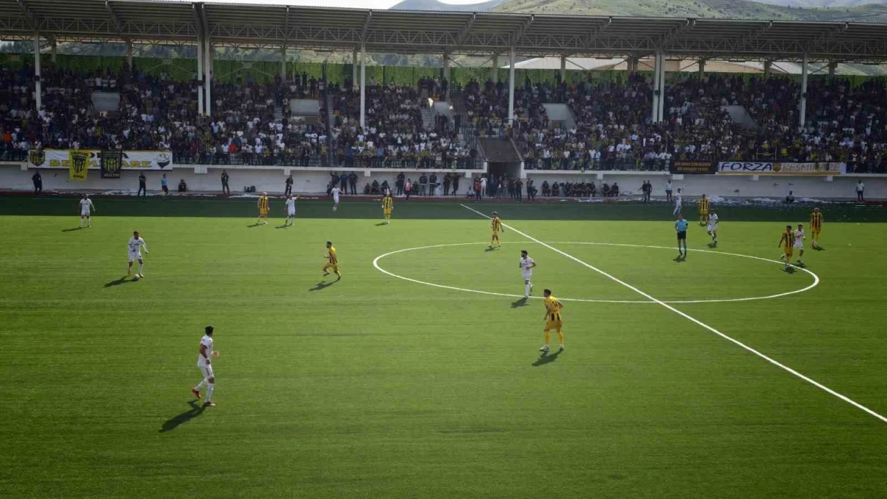 Bitlis&rsquo;te 3. Lig yolunda b&uuml;y&uuml;k adım

