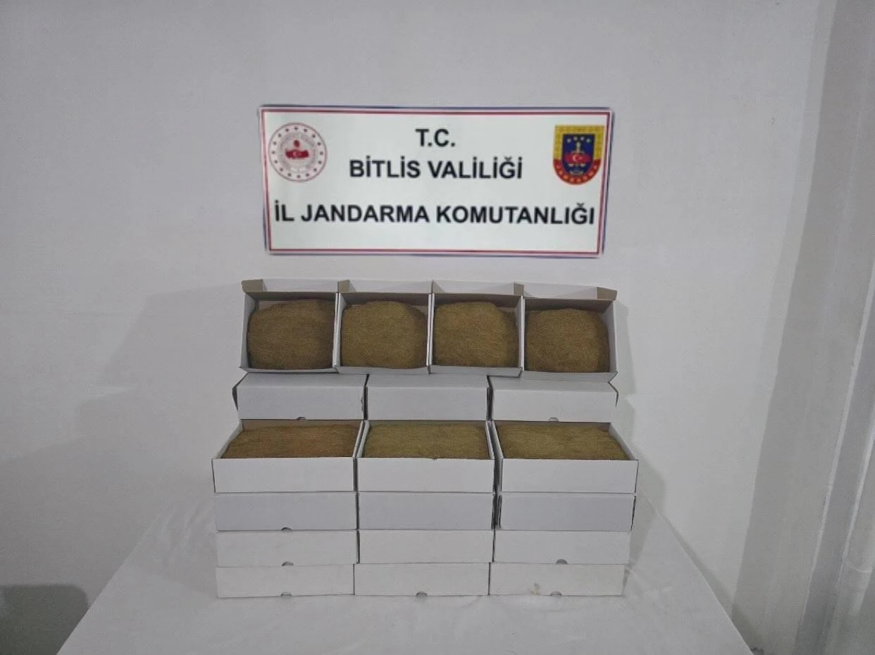 Bitlis’te 35 kilogram kıyılmış tütün ele geçirildi
