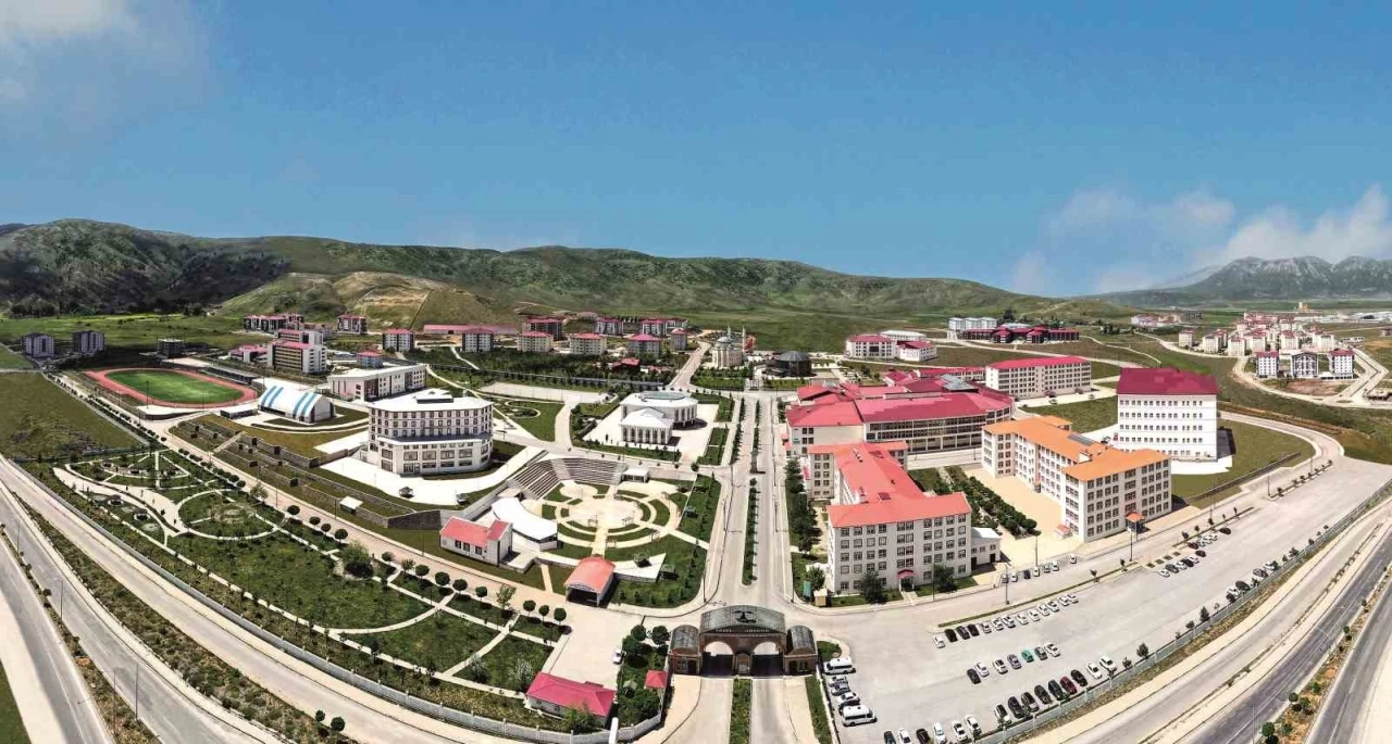 Bitlis’te tıp fakültesi sevinci yaşanıyor