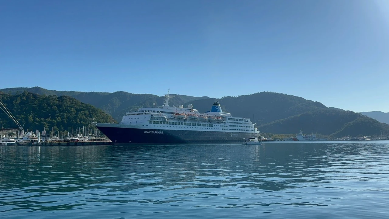 Blue Sapphire Marmaris Limanı’na Demir Attı