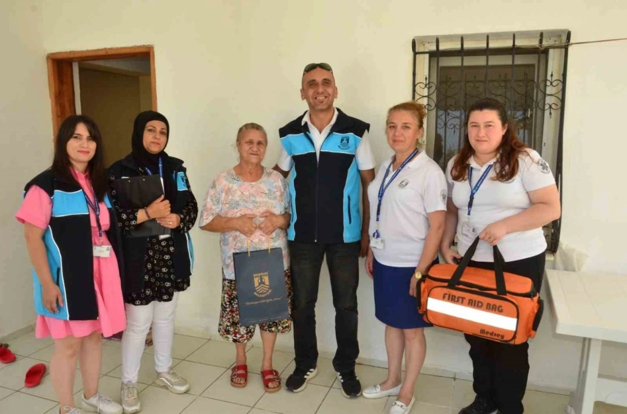 Bodrum Belediyesi, yaşlı çınarları unutmadı
