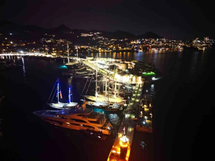 Bodrum Cup&rsquo;ta yelkenlilere g&ouml;rkemli karşılama
