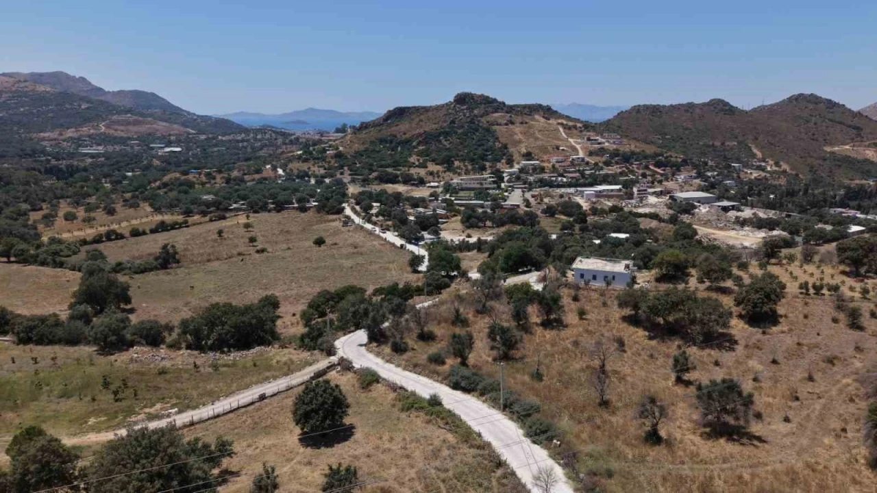 Bodrum&rsquo;da 125 bin metrekarelik beton yol ve parke &ccedil;alışması

