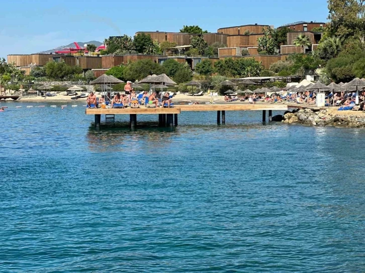 Bodrum&rsquo;da sarı yaz keyfi