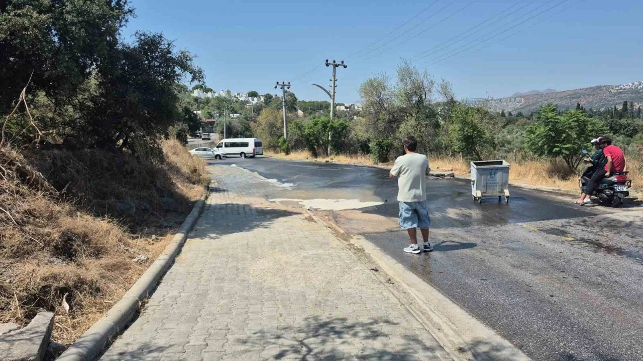 Bodrum'da Ana İsale Hattı Patladı