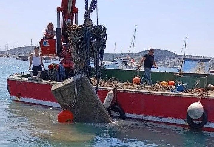 Bodrum’da tonoz temizliği sürüyor

