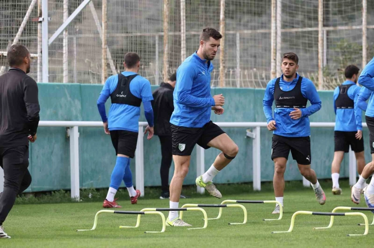 Bodrum FK liderlik için Ümraniyespor deplasmanında
