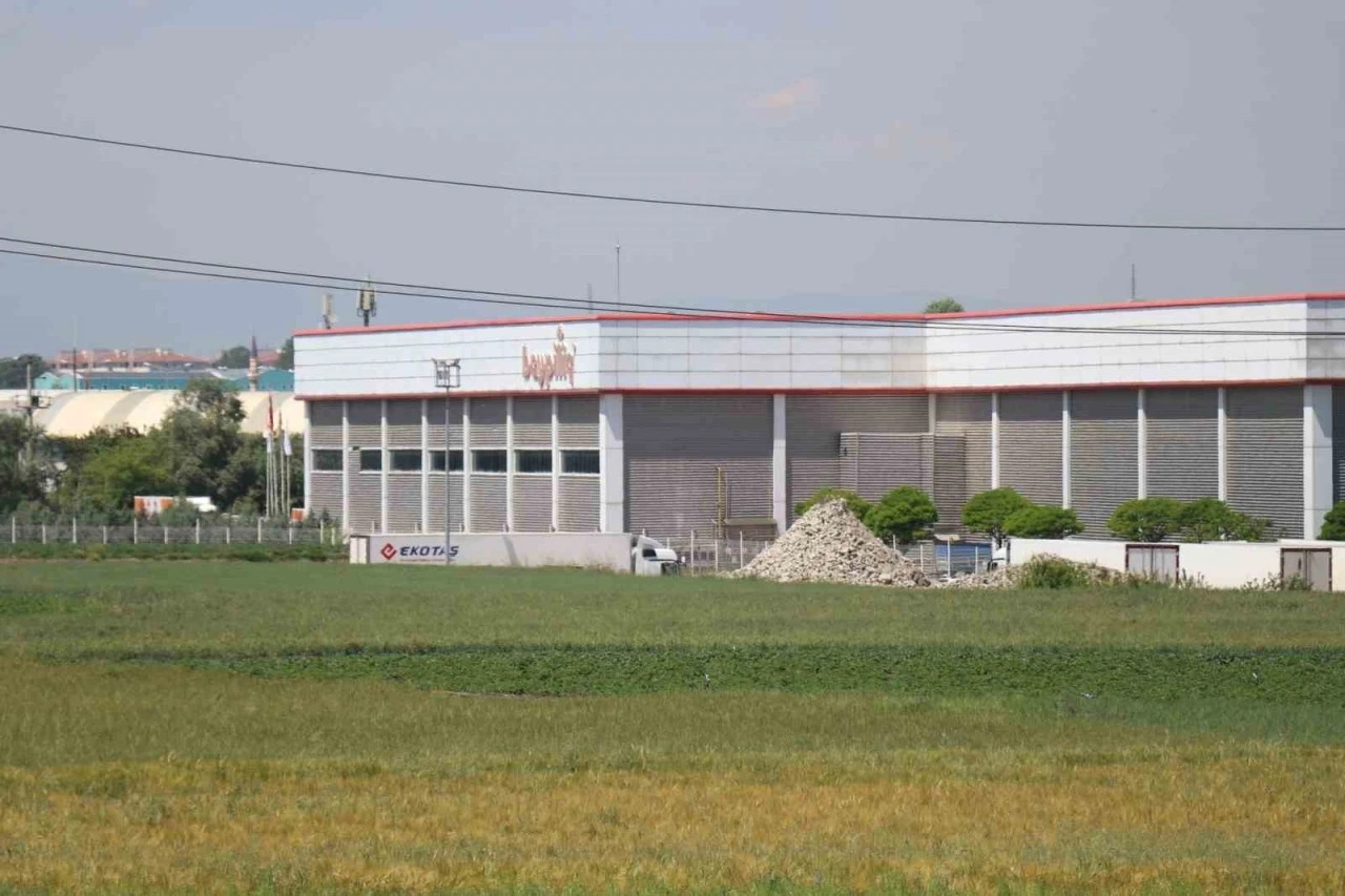 Bolu&rsquo;da Beypili&ccedil;&rsquo;te zehirlenme: 34 iş&ccedil;i hastanelik oldu
