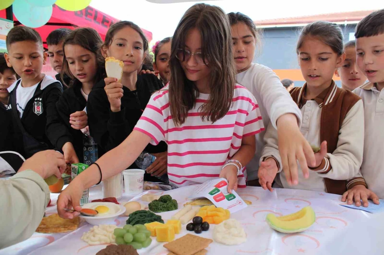 Bolu’da minik öğrencilere sağlık eğitimi