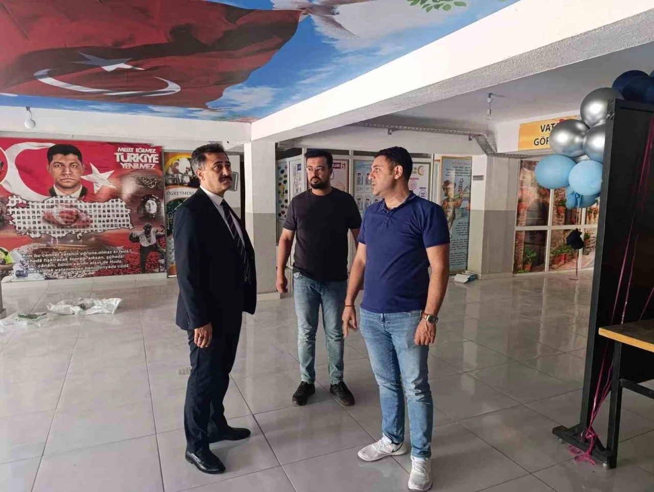 Bolvadin&rsquo;de ki okullarda bakım ve onarım &ccedil;alışmaları s&uuml;r&uuml;yor
