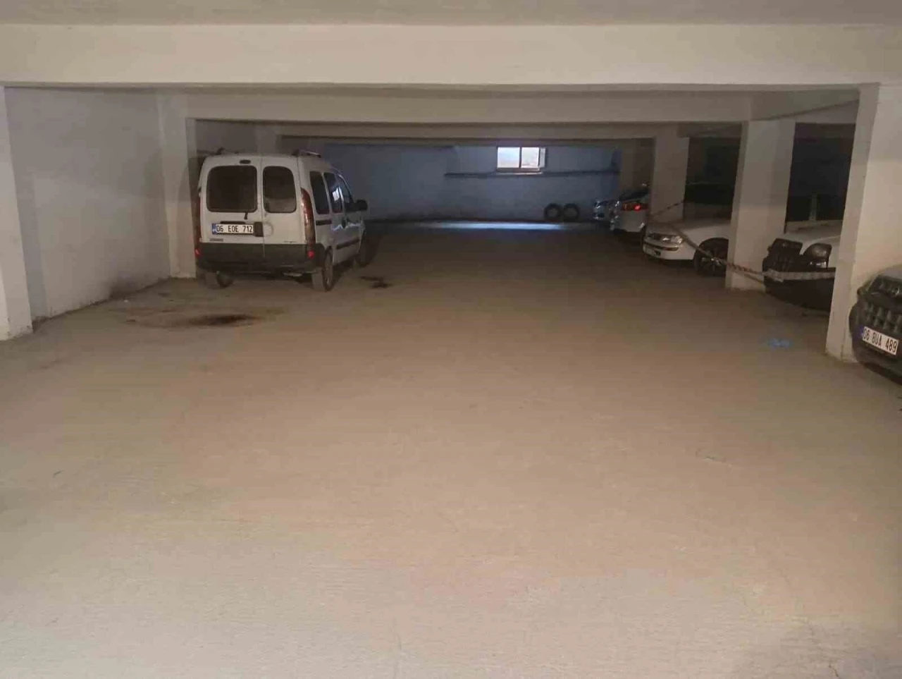 Boşanma aşamasındaki eşinin sevgilisi bıçaklayarak öldüren zanlı gözaltına alındı
