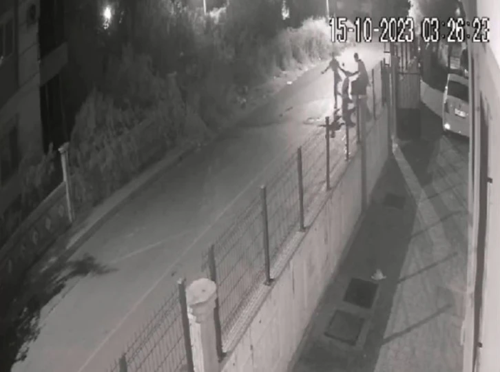 B&ouml;yle ka&ccedil;ış g&ouml;r&uuml;lmedi, arkalarına dahi bakmadılar
