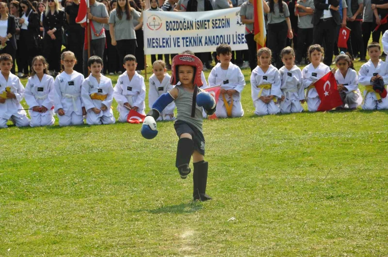 Bozdoğan’da 19 Mayıs coşkusu yaşandı
