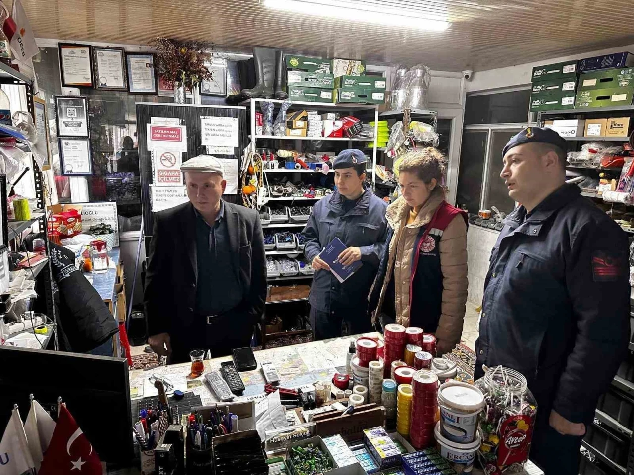 Bozdoğan&rsquo;da g&uuml;bre ve t&uuml;p bayilerine patlayıcı denetimi
