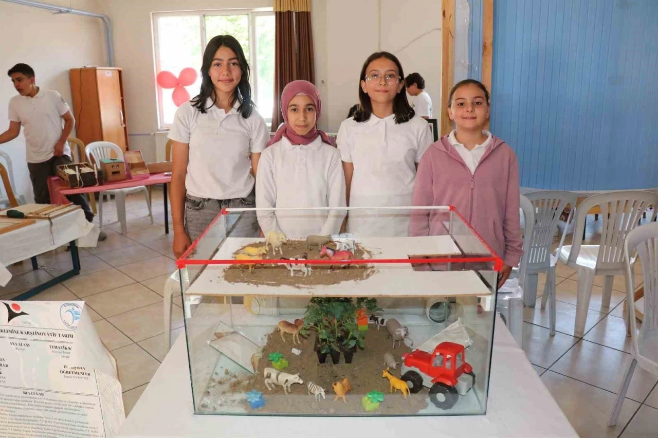 Bozdoğanda öğrenciler projelerini sergiledi
